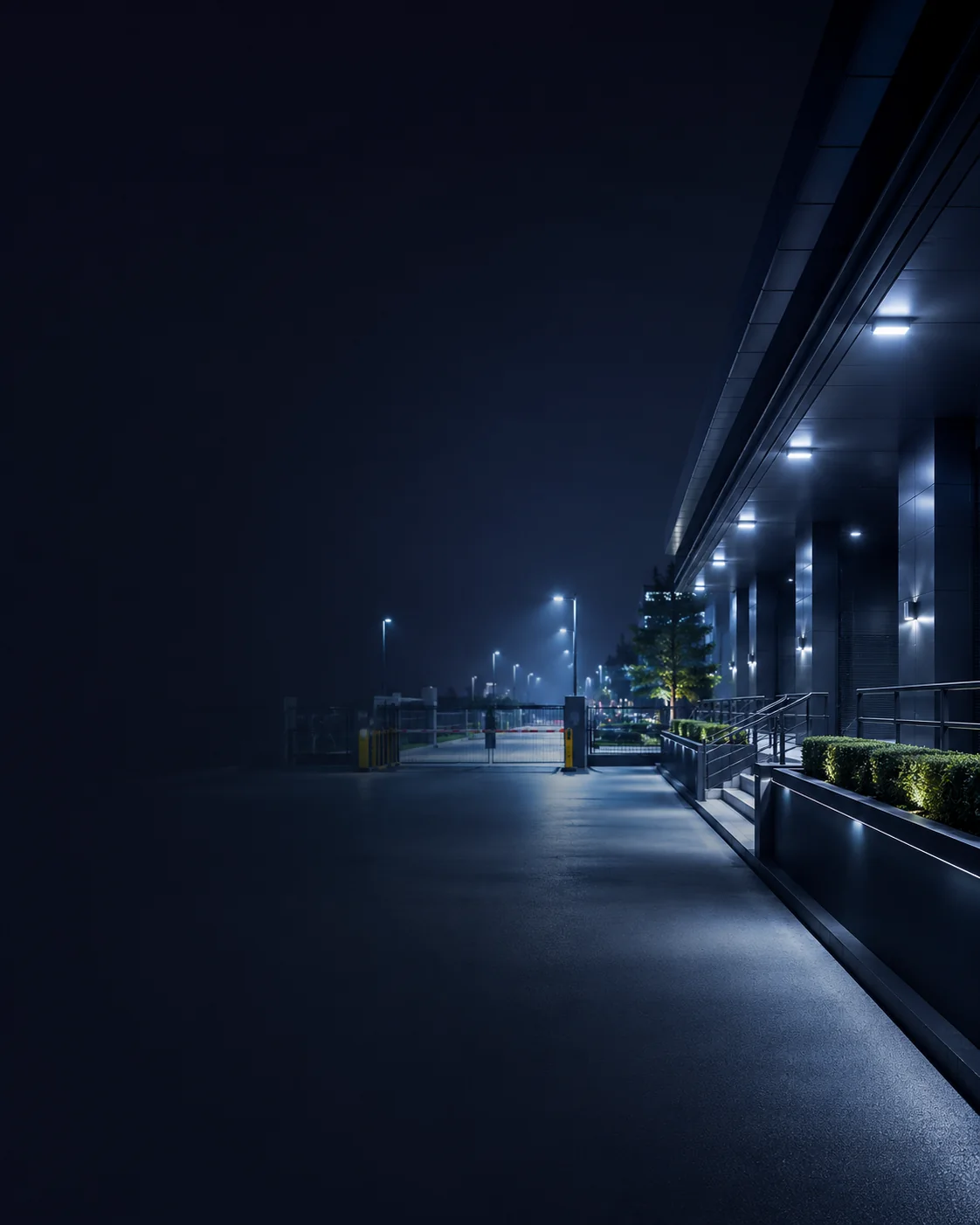 Área de circulação com iluminação uniforme e confortável